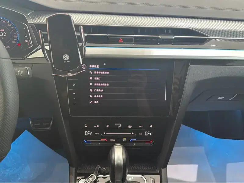 Volkswagen CC 2021 380TSI Striking Edition — миниатюра 7