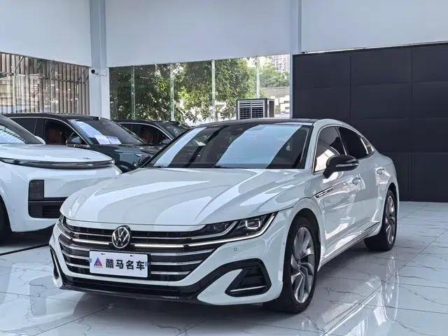Volkswagen CC 2021 380TSI Striking Edition