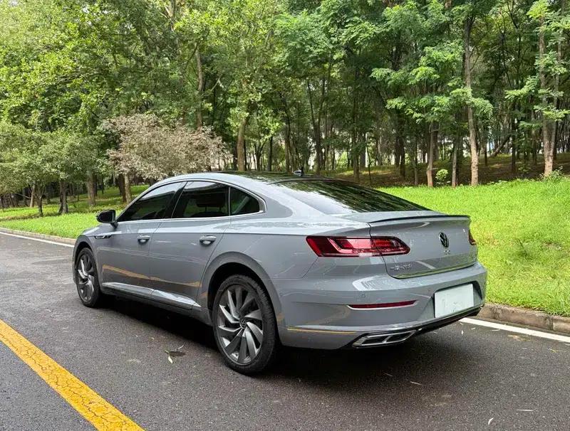 Volkswagen CC 2024 380TSI - Eye-Catching Edition — миниатюра 4