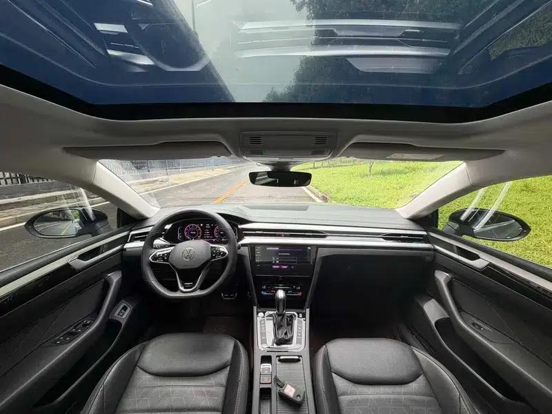 Volkswagen CC 2024 380TSI - Eye-Catching Edition — миниатюра 6