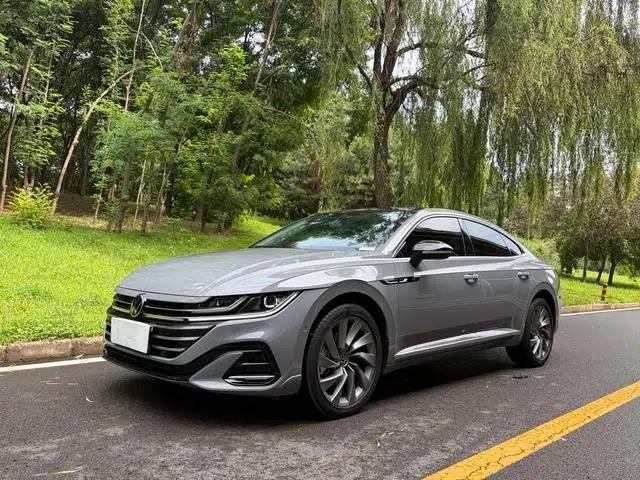 Volkswagen CC 2024 380TSI - Eye-Catching Edition