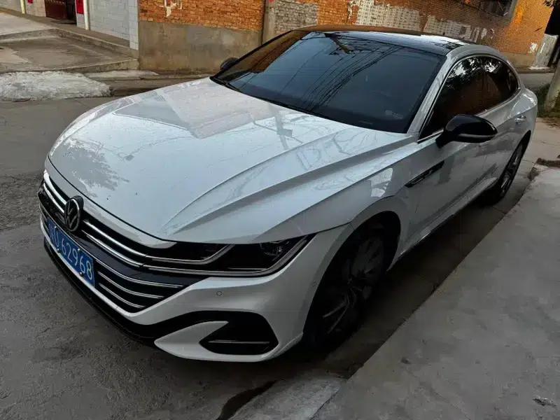 Volkswagen CC 2023 380TSI Striking Edition — миниатюра 1