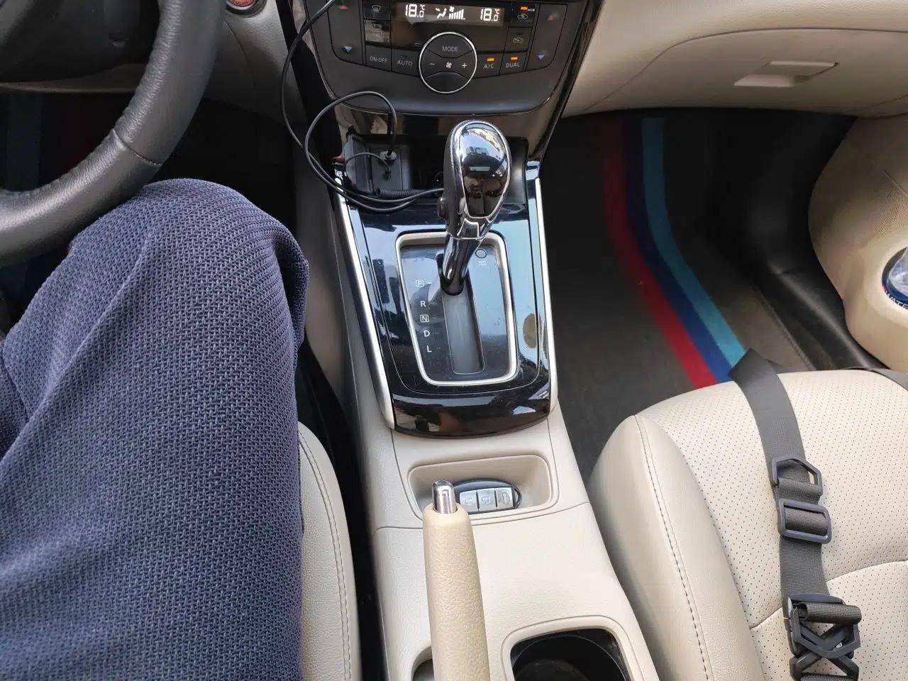 Nissan Sylphy 2016 1.8XL CVT Luxury Edition — миниатюра 14