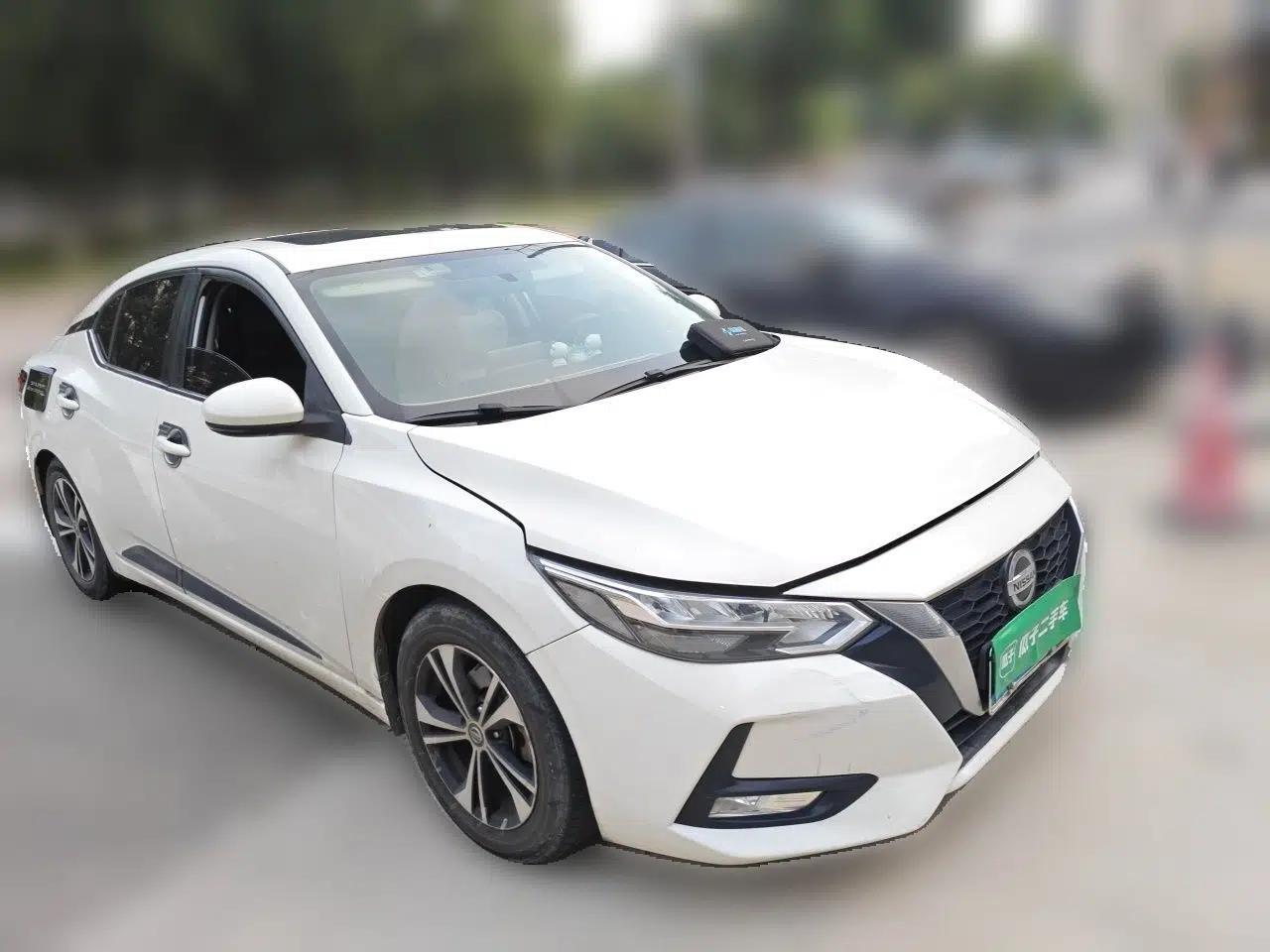 Nissan Sylphy 2020 1.6L XL CVT Enjoyment Edition — миниатюра 3