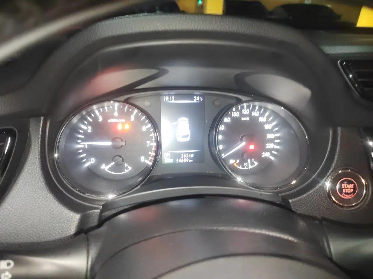 Nissan X-Trail 2019 2.0L CVT Smart Connect Comfort Edition 2WD — миниатюра 11