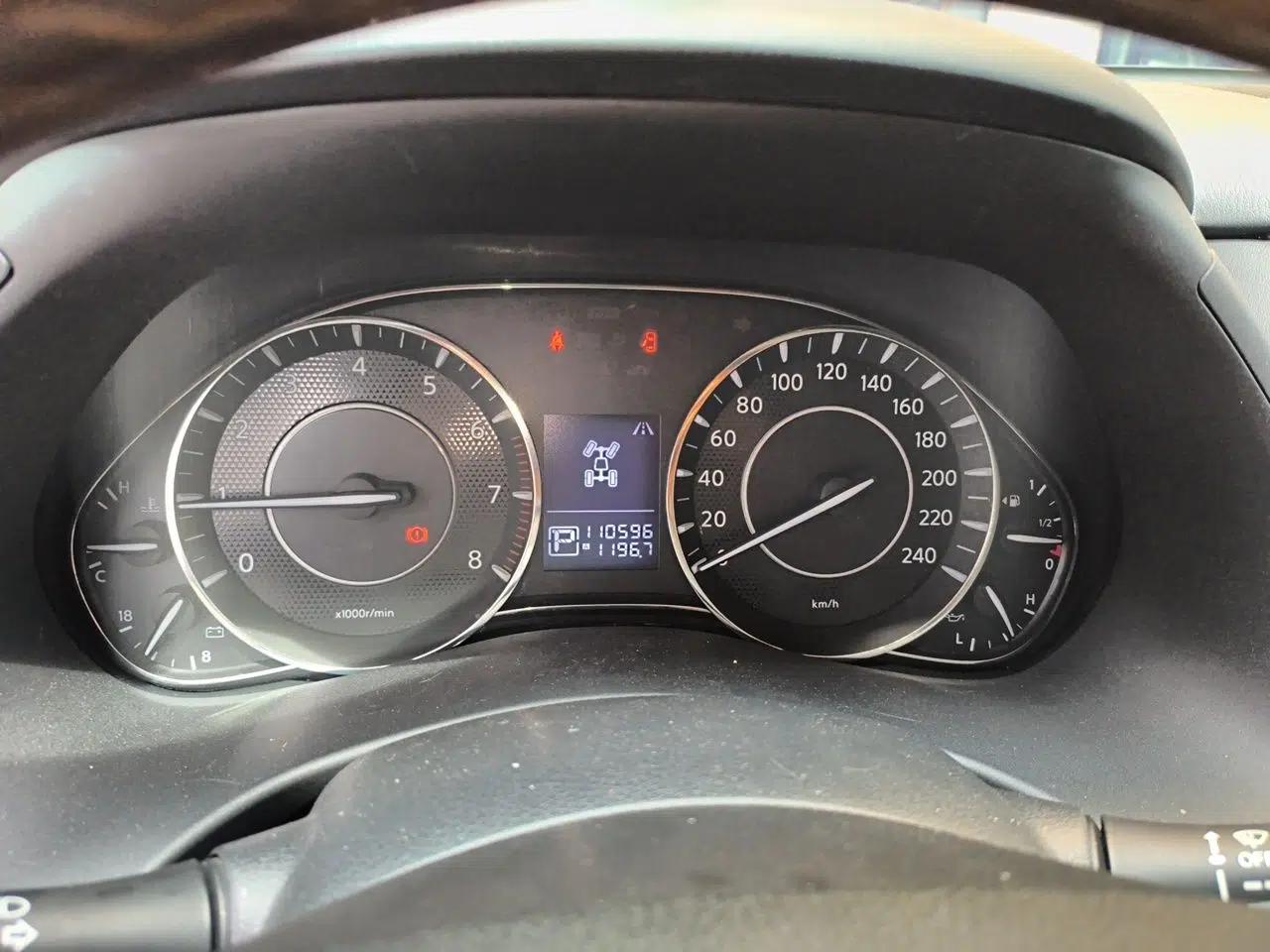 Nissan Patrol 2019 Dongyun Tule 4.0, 7-seater, gasoline-powered — миниатюра 11