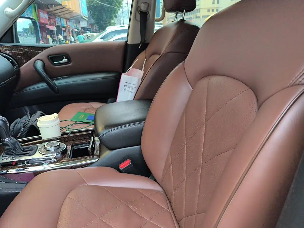 Nissan Patrol 2019 Dongyun Tule 4.0, 7-seater, gasoline-powered — миниатюра 15