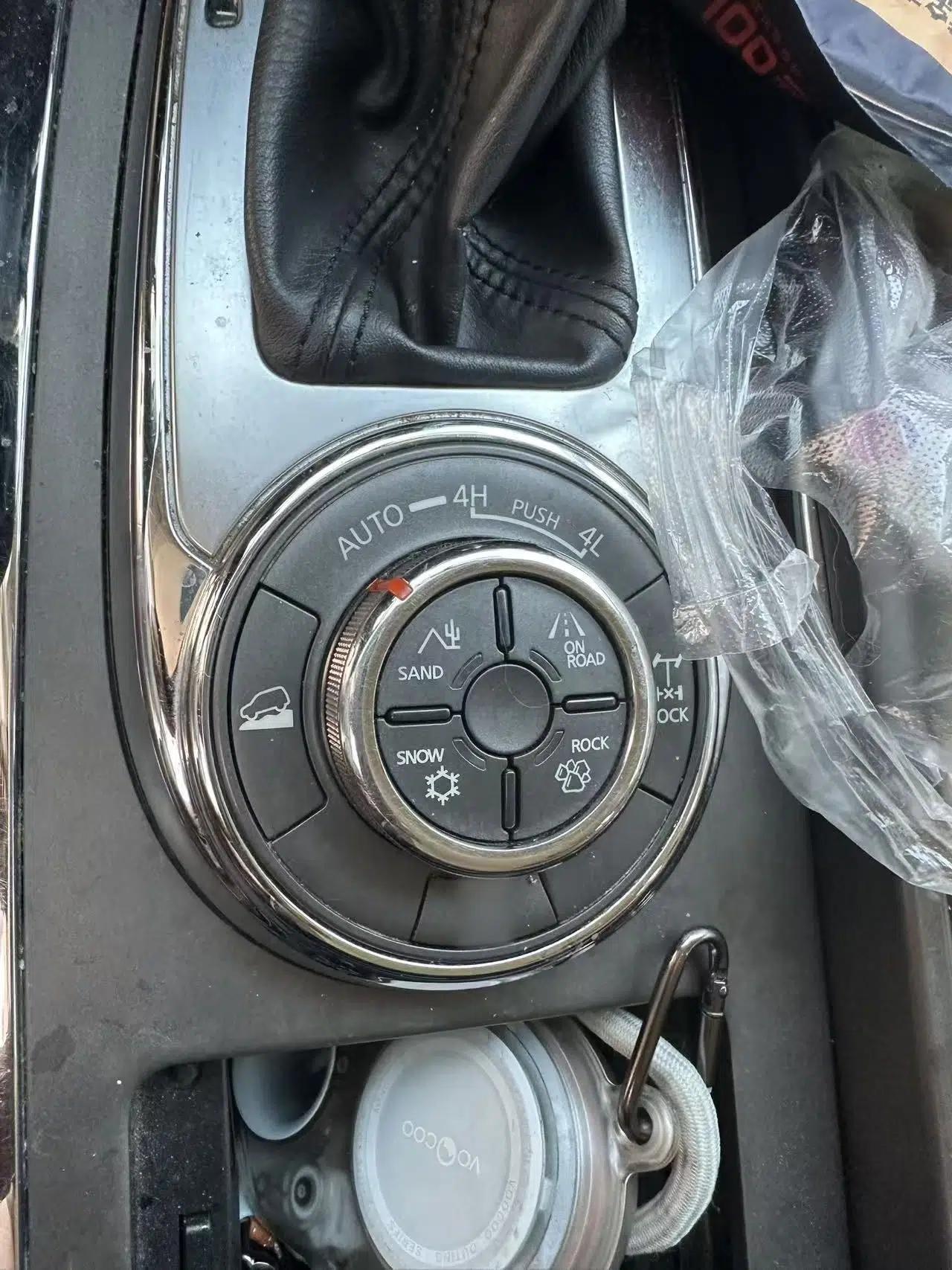 Nissan Patrol Tulai (parallel import) — миниатюра 12