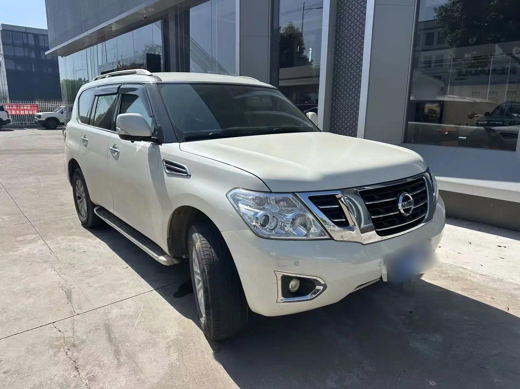 Nissan Patrol Tulai (parallel import) — миниатюра 3