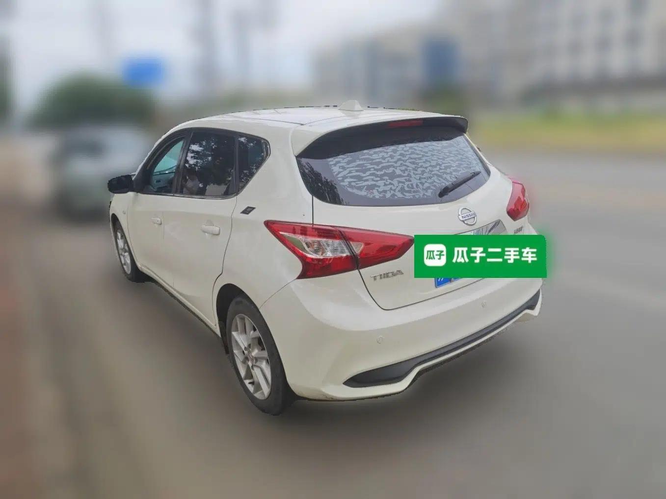 Nissan Tiida 2020 1.6L CVT Cool Edition — миниатюра 4