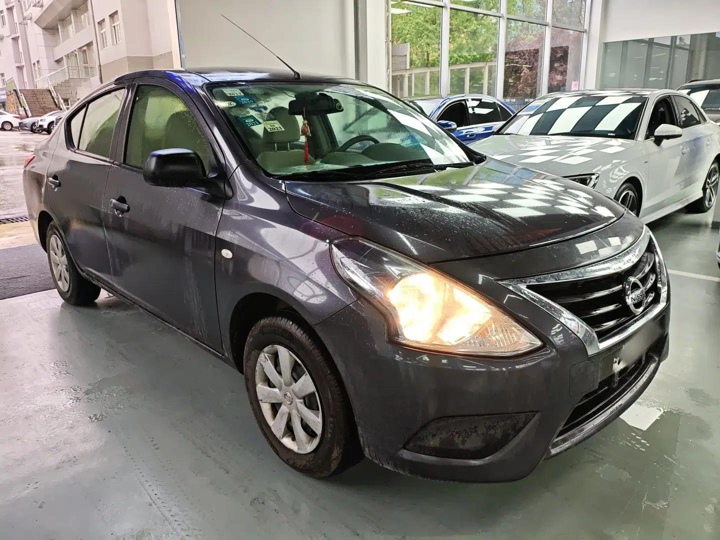 Nissan Sunny 2014 1.5XE Manual Comfort Edition — миниатюра 3