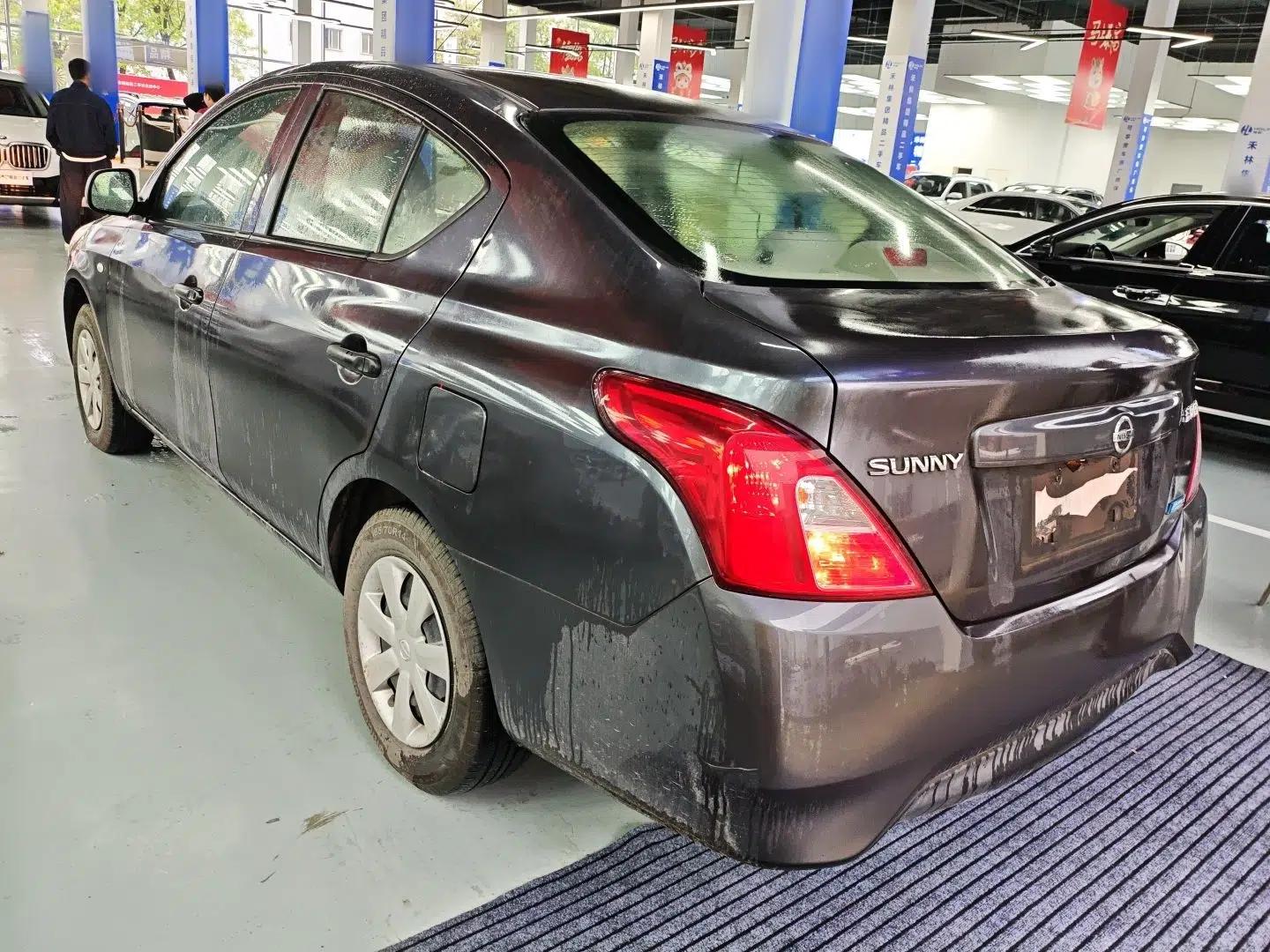 Nissan Sunny 2014 1.5XE Manual Comfort Edition — миниатюра 4