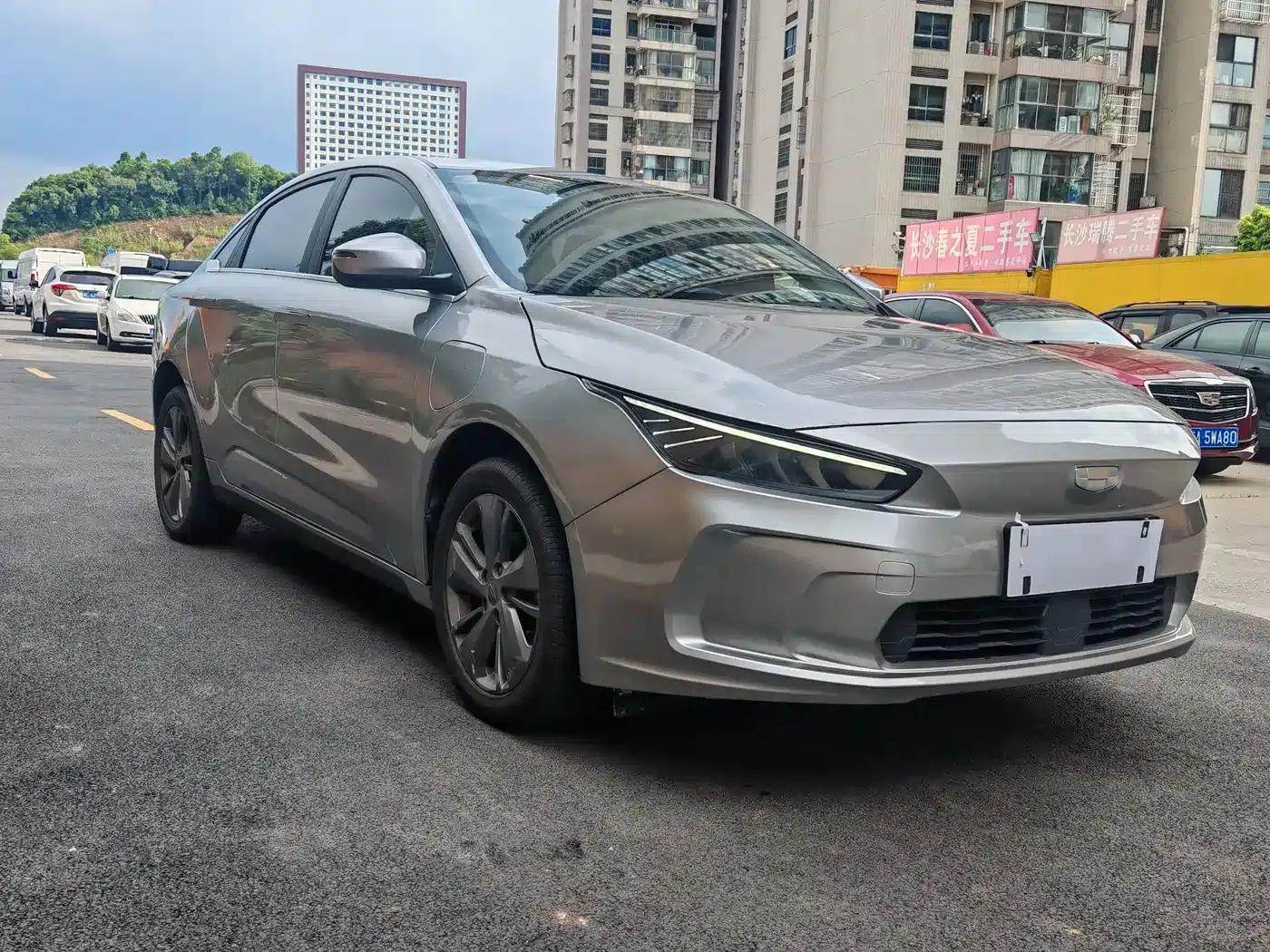 Geely Geometry A 2022 Pro 430KM Green Apple Pro — миниатюра 3