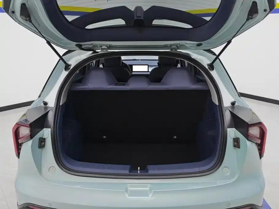 Geely Geometry E Firefly 2022 Model 401KM Linglong Tiger 4-Seater — миниатюра 4