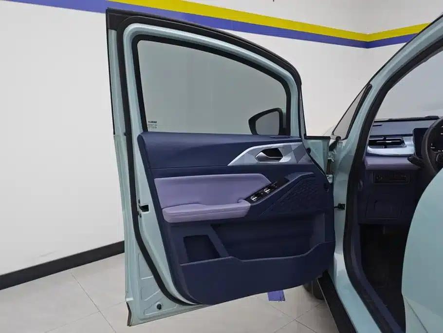 Geely Geometry E Firefly 2022 Model 401KM Linglong Tiger 4-Seater — миниатюра 7
