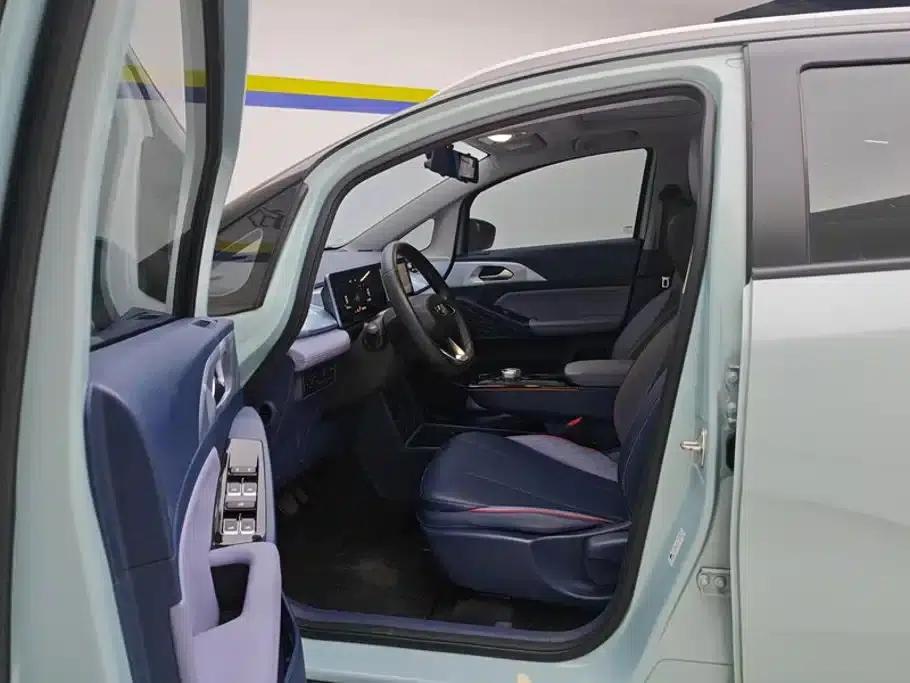 Geely Geometry E Firefly 2022 Model 401KM Linglong Tiger 4-Seater — миниатюра 9