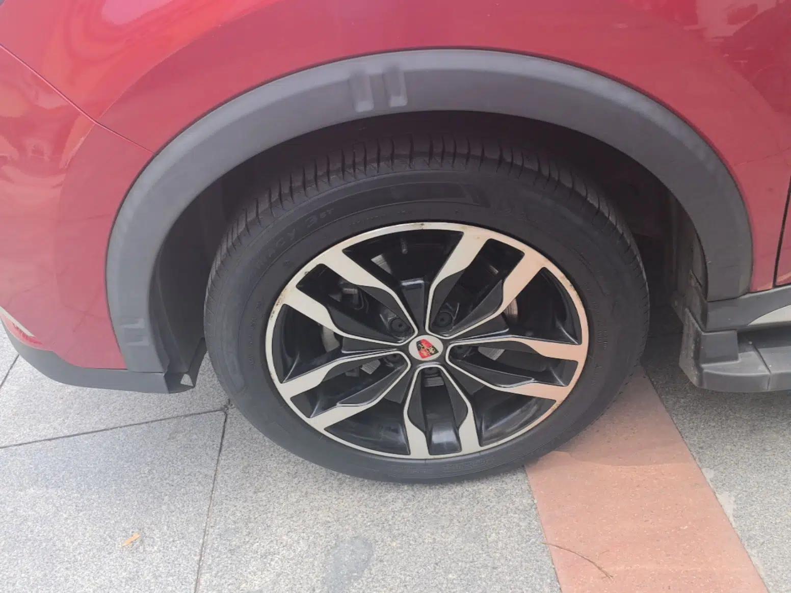 Roewe RX5 2016 20T Two-Wheel Drive Automatic Internet Smart Edition — миниатюра 10