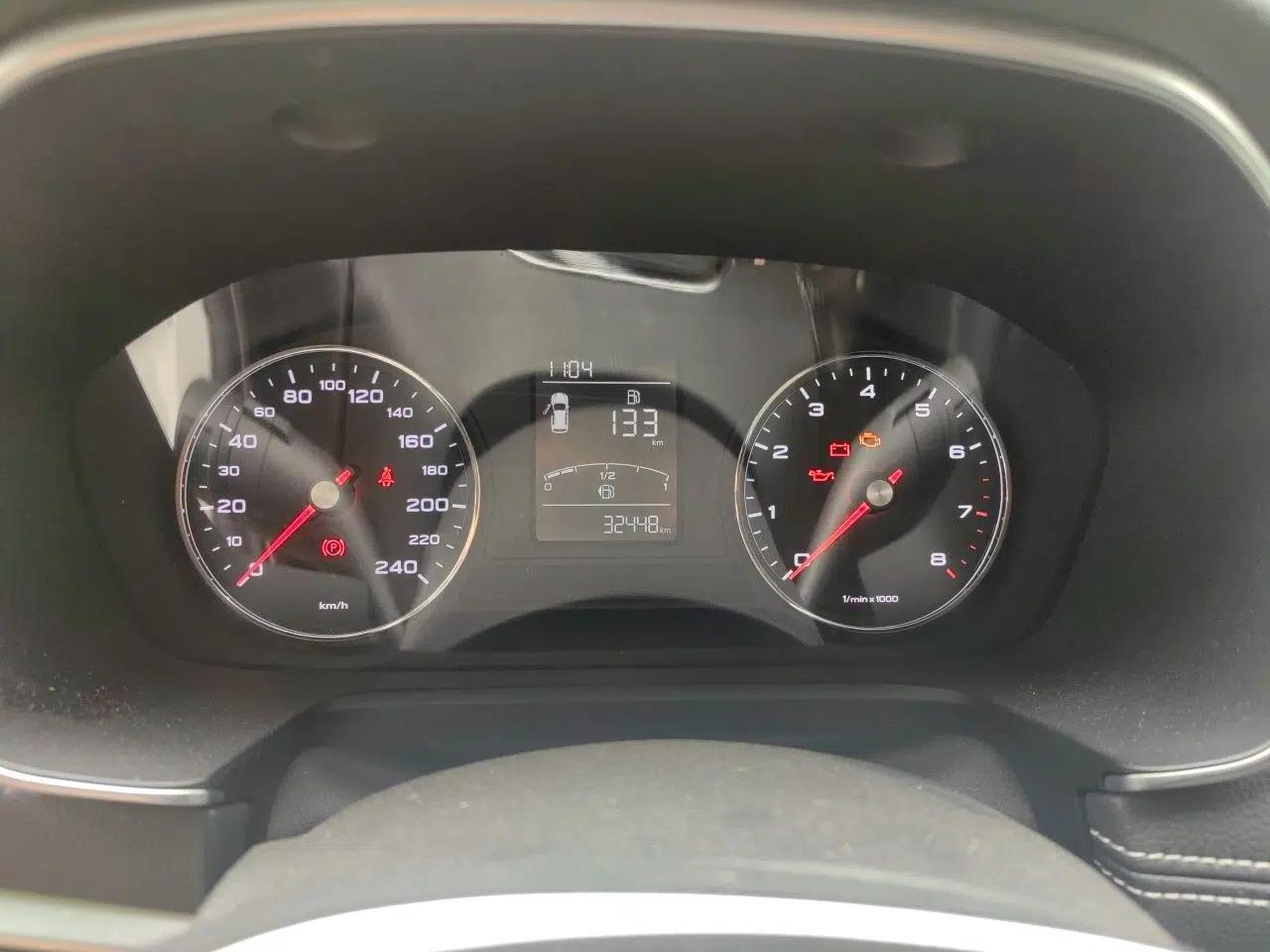 Roewe RX5 2020 20T Manual 4G Connect Super-Luxury Flagship Edition — миниатюра 11