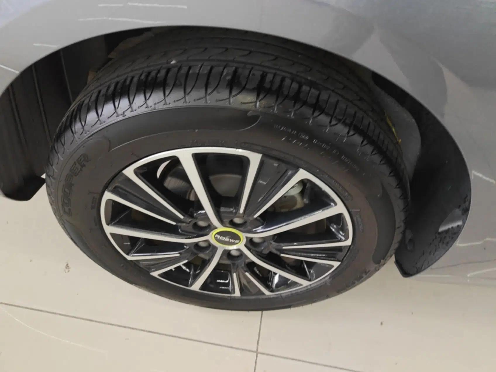 Roewe i5 2021 1.5L CVT Diamond Edition — миниатюра 11