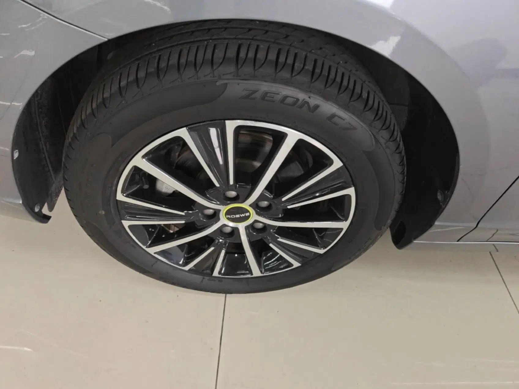 Roewe i5 2021 1.5L CVT Diamond Edition — миниатюра 10