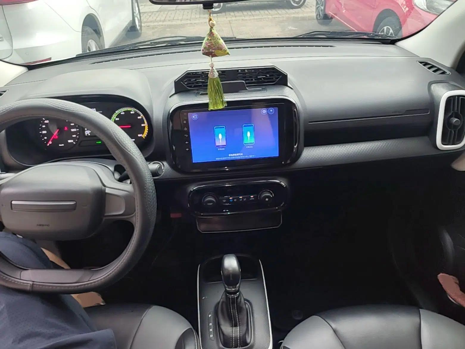Roewe Clever 2022 311km QiQi BoBo Edition — миниатюра 12