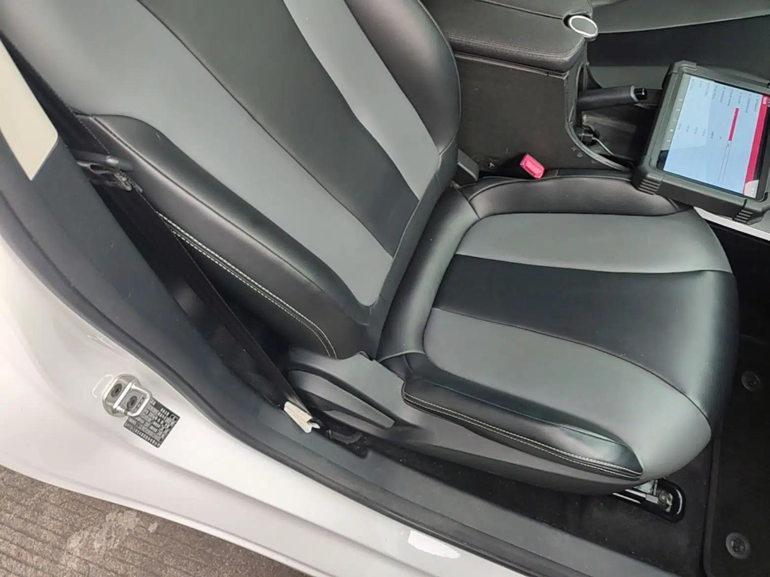 Roewe Clever 2022 311km QiQi BoBo Edition — миниатюра 19