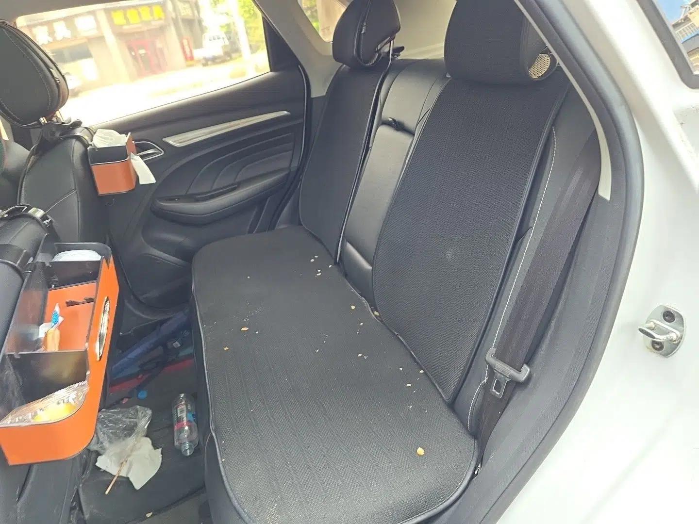 Roewe RX3 2018 1.6L Manual Flagship Edition — миниатюра 17