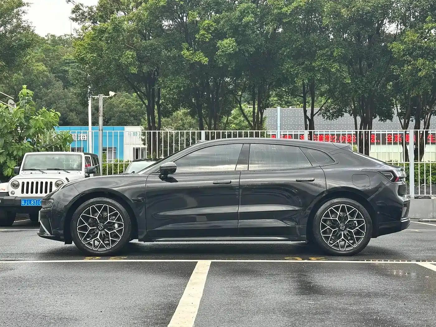 Extreme Krypton 001 2024 WE Edition 100kWh Rear-Wheel Drive — миниатюра 3