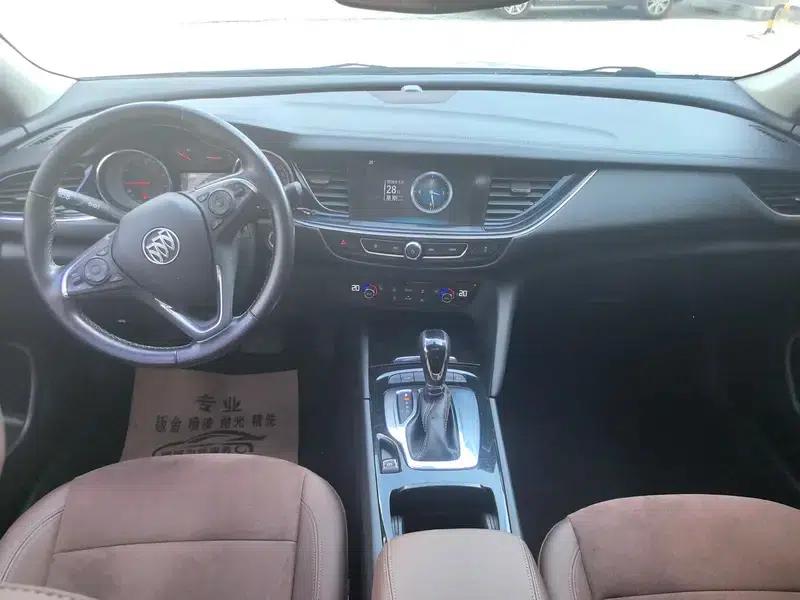 Buick Regal 2017 20T Elite — миниатюра 7