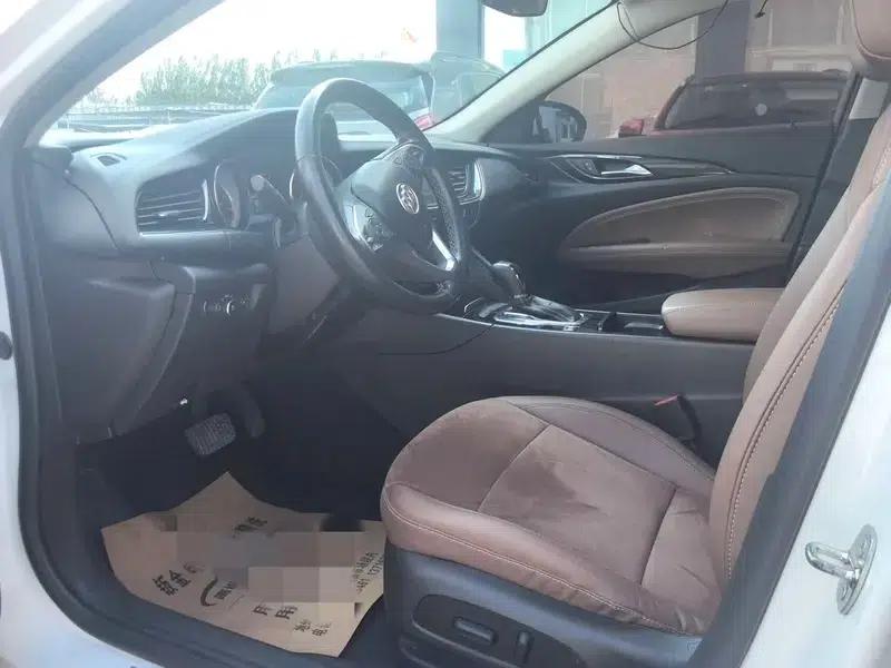 Buick Regal 2017 20T Elite — миниатюра 8