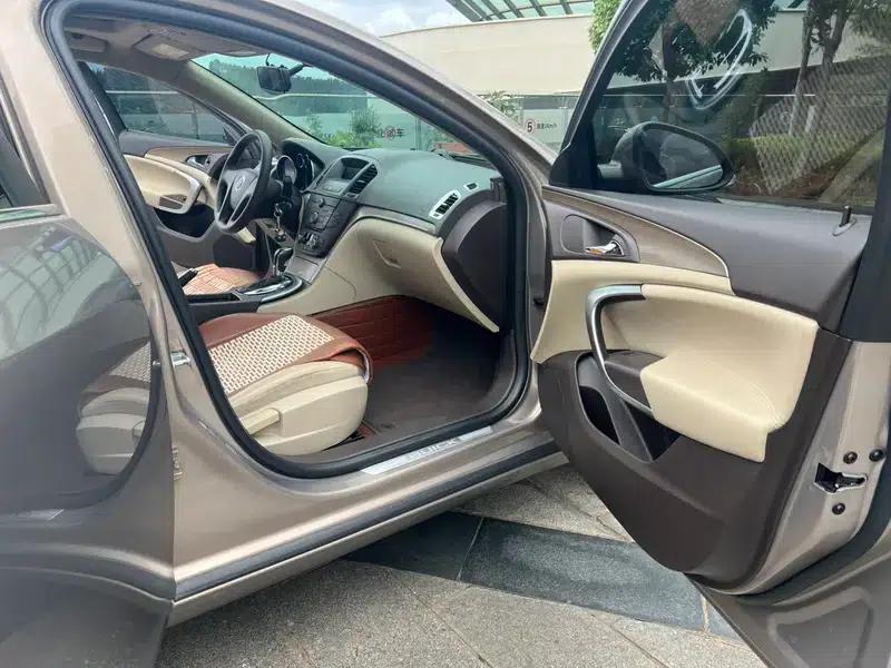 Buick Regal 2012 2.0L Comfort Edition — миниатюра 12