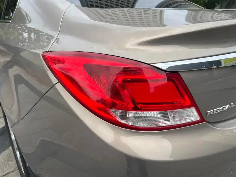 Buick Regal 2012 2.0L Comfort Edition — миниатюра 10