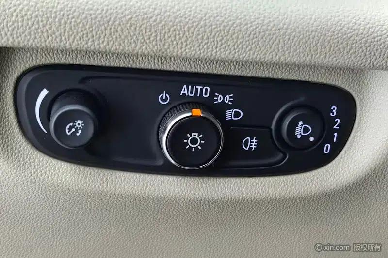 Buick Regal 2021 552T Elite — миниатюра 12