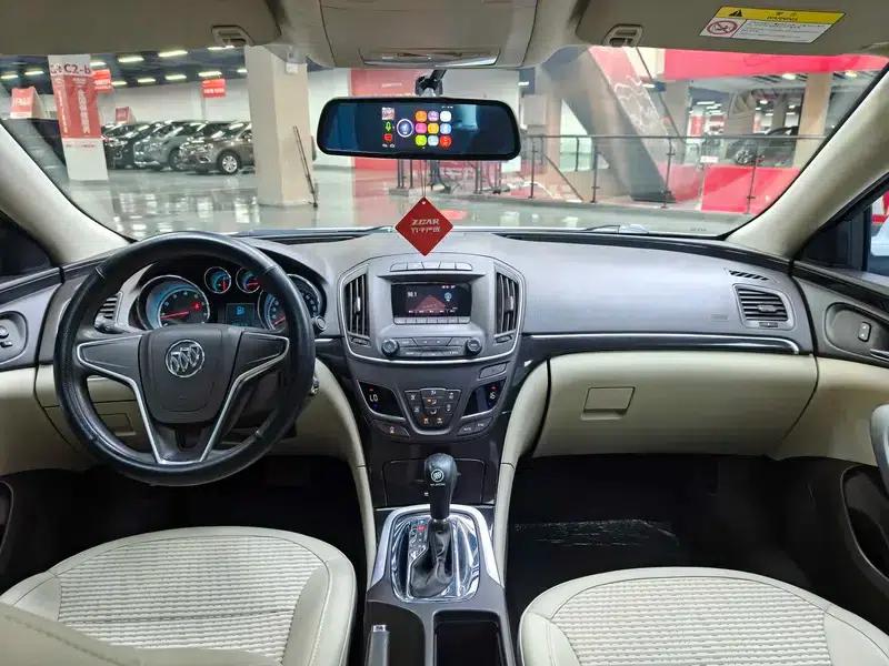 Buick Regal 2015 2.0L Leading Fashion Edition — миниатюра 25