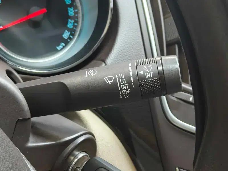 Buick Regal 2015 2.0L Leading Fashion Edition — миниатюра 32