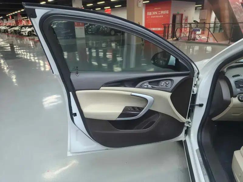 Buick Regal 2015 2.0L Leading Fashion Edition — миниатюра 36