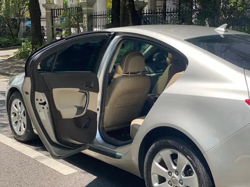 Buick Regal 2012 2.0L Luxury Edition — миниатюра 12