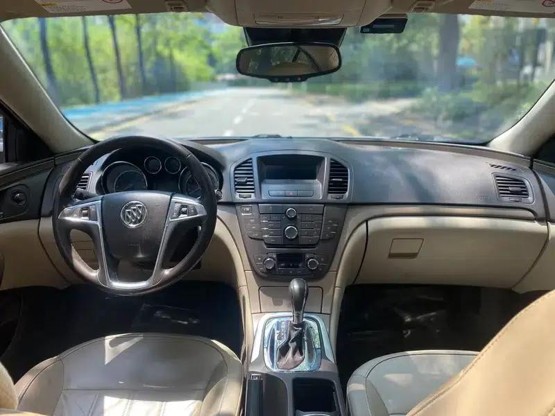 Buick Regal 2012 2.0L Luxury Edition — миниатюра 14