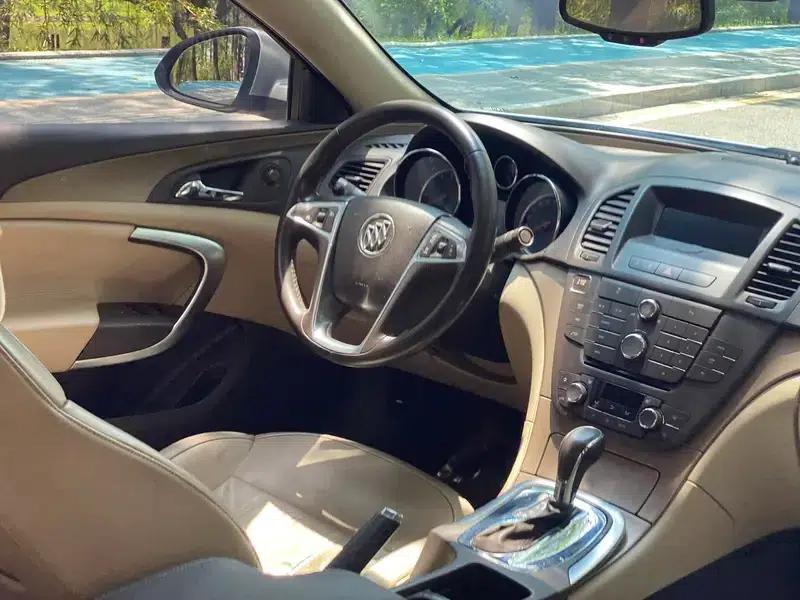 Buick Regal 2012 2.0L Luxury Edition — миниатюра 19