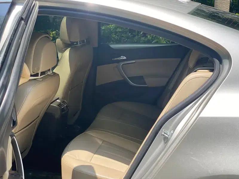 Buick Regal 2012 2.0L Luxury Edition — миниатюра 21
