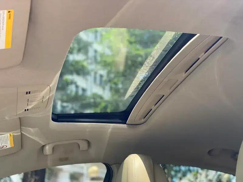 Buick Regal 2012 2.0L Luxury Edition — миниатюра 22