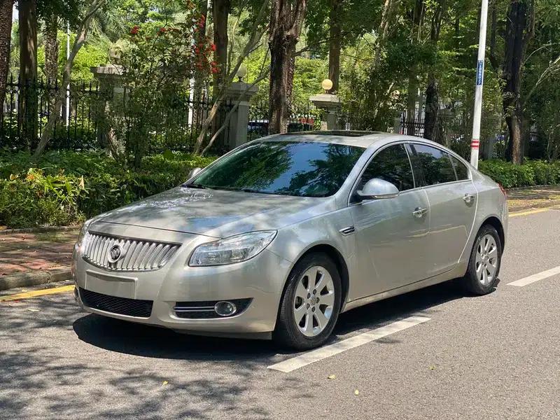 Buick Regal 2012 2.0L Luxury Edition — миниатюра 10