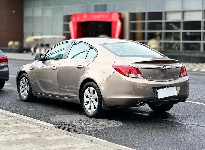 Buick Regal 2011 2.4L SIDI Comfort Edition — миниатюра 5