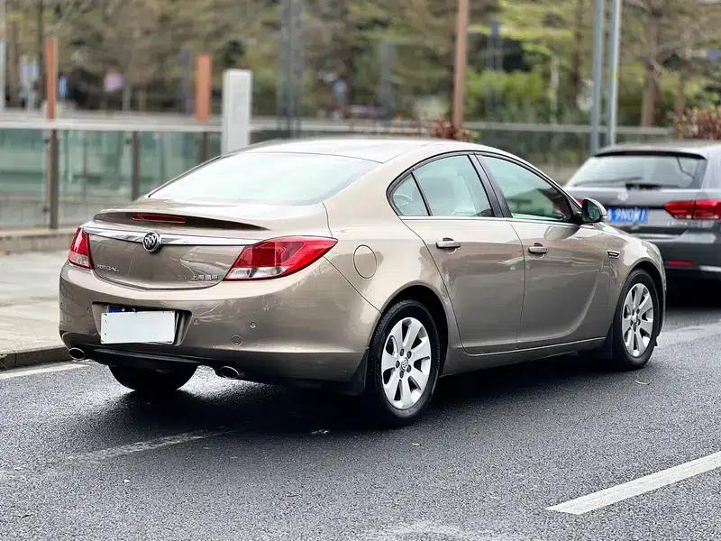 Buick Regal 2011 2.4L SIDI Comfort Edition — миниатюра 7