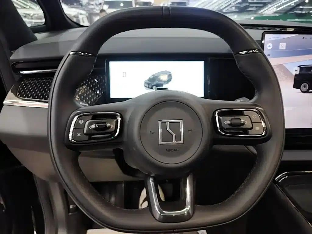 Extreme Krypton 009 2024 Model 7-Seat Aisle Edition 108kWh — миниатюра 11