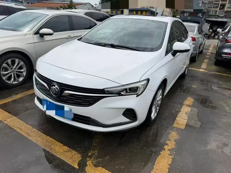 Buick Verano 2020 Sedan 15T Automatic Entry-Level — миниатюра 1