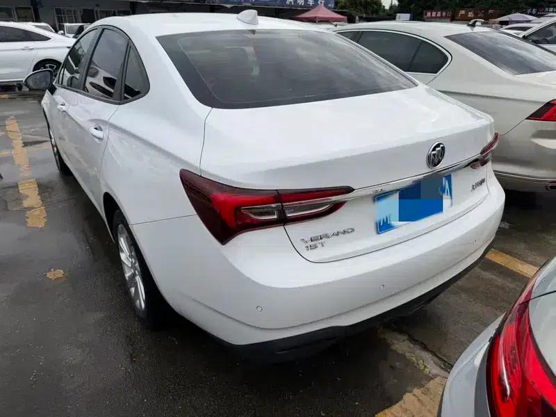 Buick Verano 2020 Sedan 15T Automatic Entry-Level — миниатюра 3
