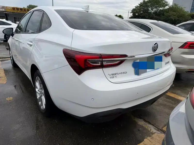 Buick Verano 2020 Sedan 15T Automatic Entry-Level — миниатюра 5