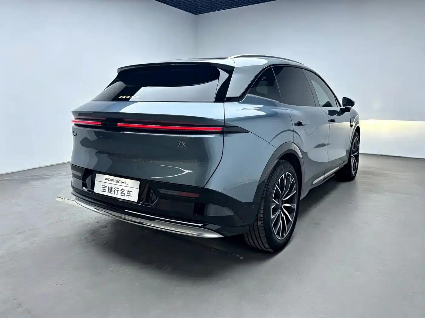Jike 7X 2025 75kWh Rear-Wheel Drive Intelligent Driving Edition — миниатюра 3