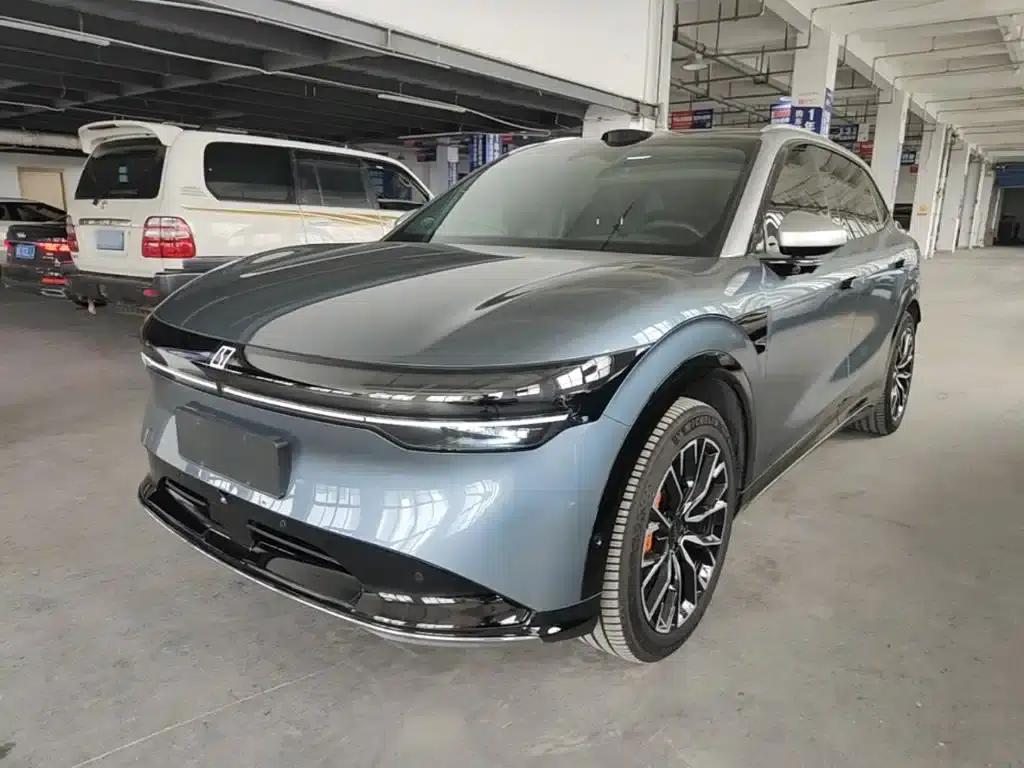 Jike 7X 2025 Model 100kWh Long-Range Four-Wheel Drive Intelligent Driving Edition — миниатюра 2
